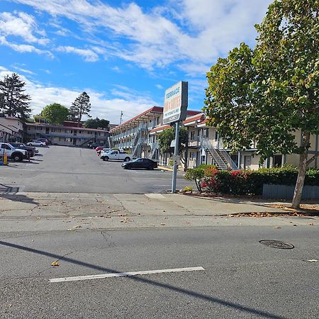 Terrace Inn And Suites El Cerrito Exterior photo